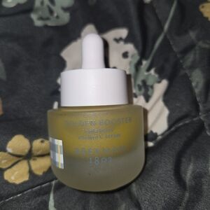 Beekman 1802 White and Gold Skincare Serum